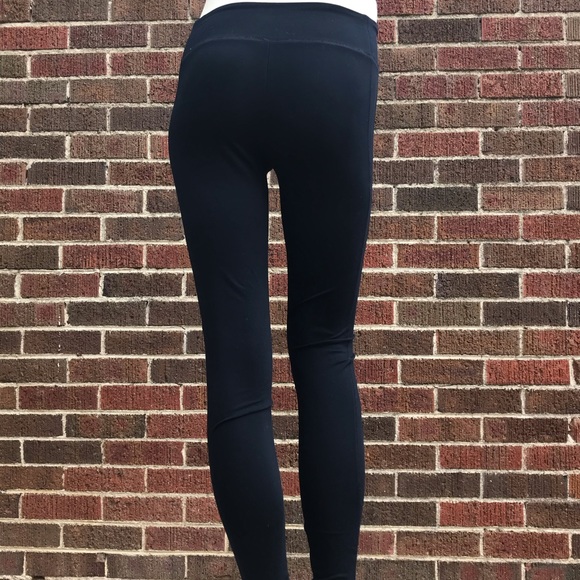 HOLLISTER ATHLEISURE LEGGING - Picture 4 of 5